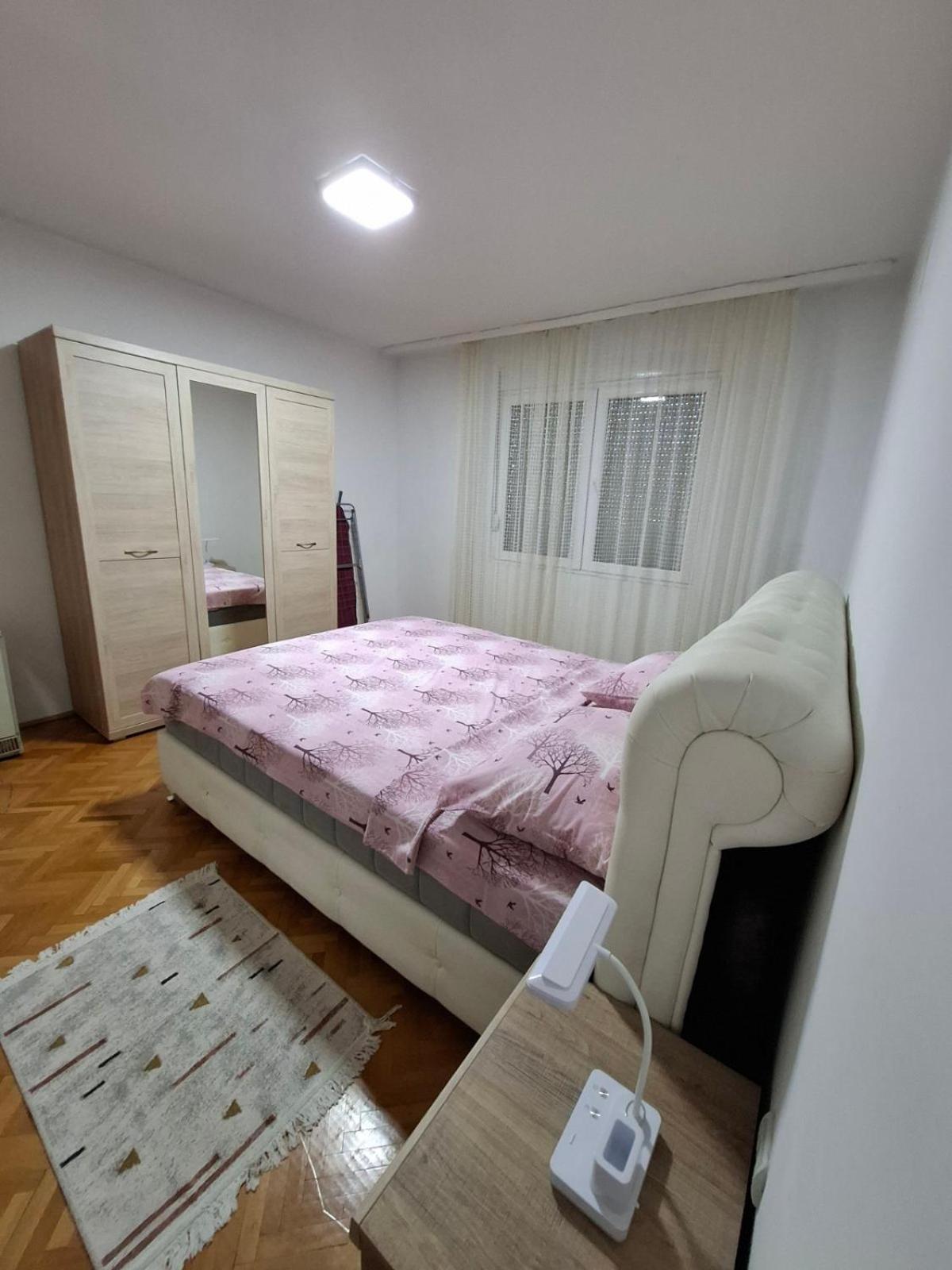 Apartment Vuk Podgorica Ngoại thất bức ảnh