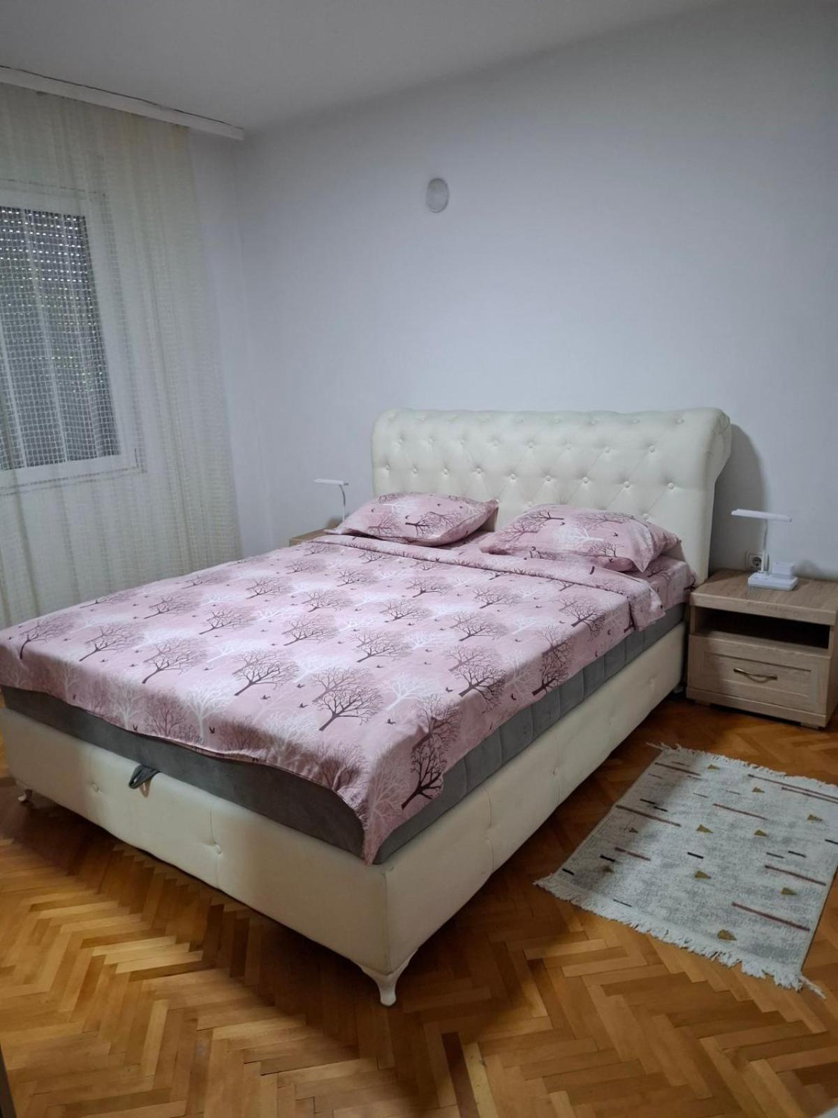 Apartment Vuk Podgorica Ngoại thất bức ảnh